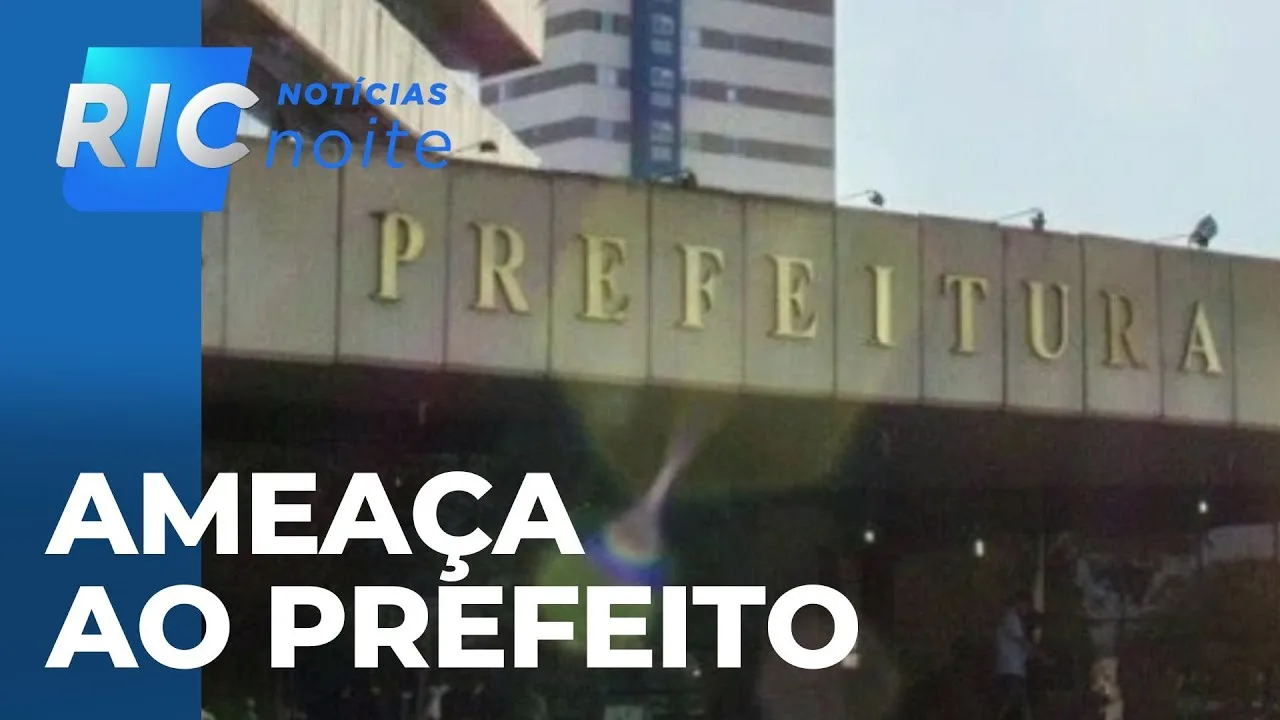 Suspeito ameaça o prefeito de Cascavel com uma faca, após invadir a prefeitura