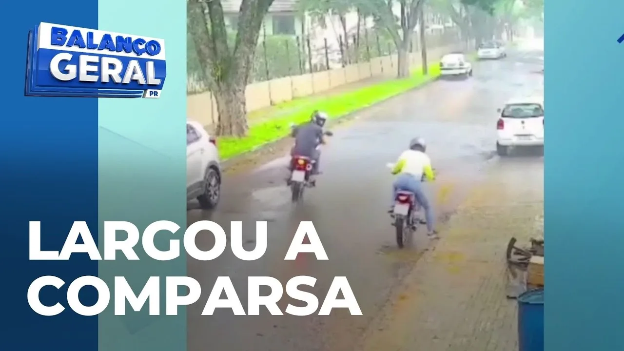 Ladrão abandona comparsa durante furto de moto