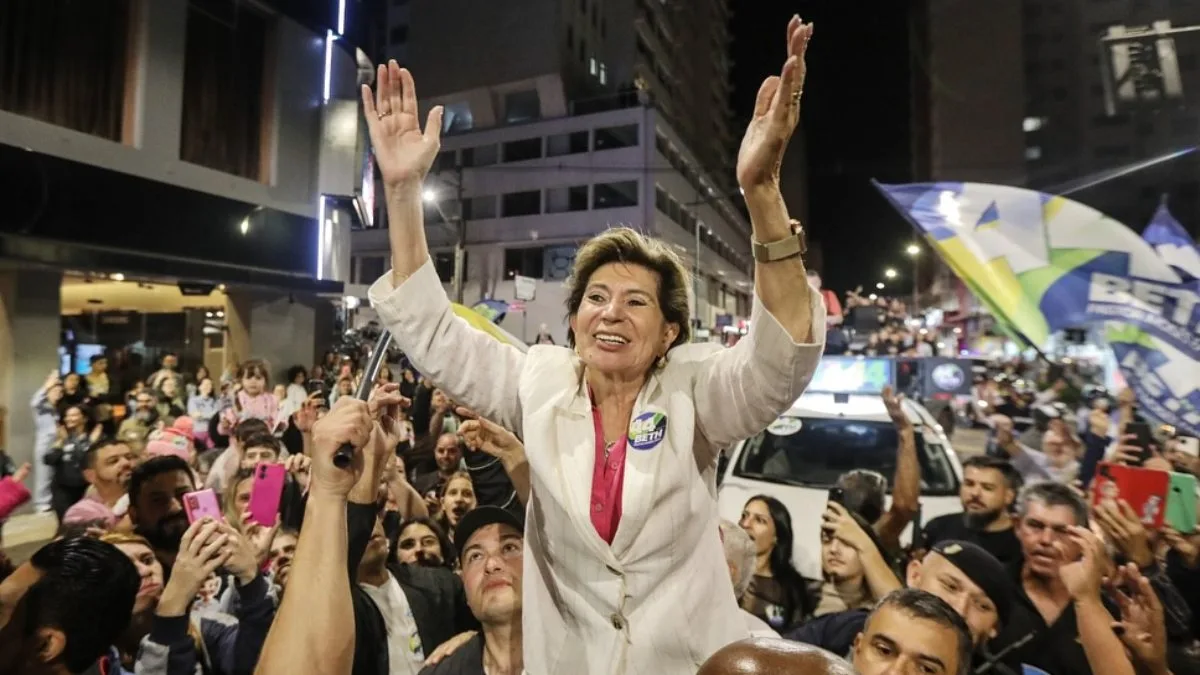 Elizabeth (União) concedeu entrevista para a Jovem Pan FM nesta segunda-feira (28)