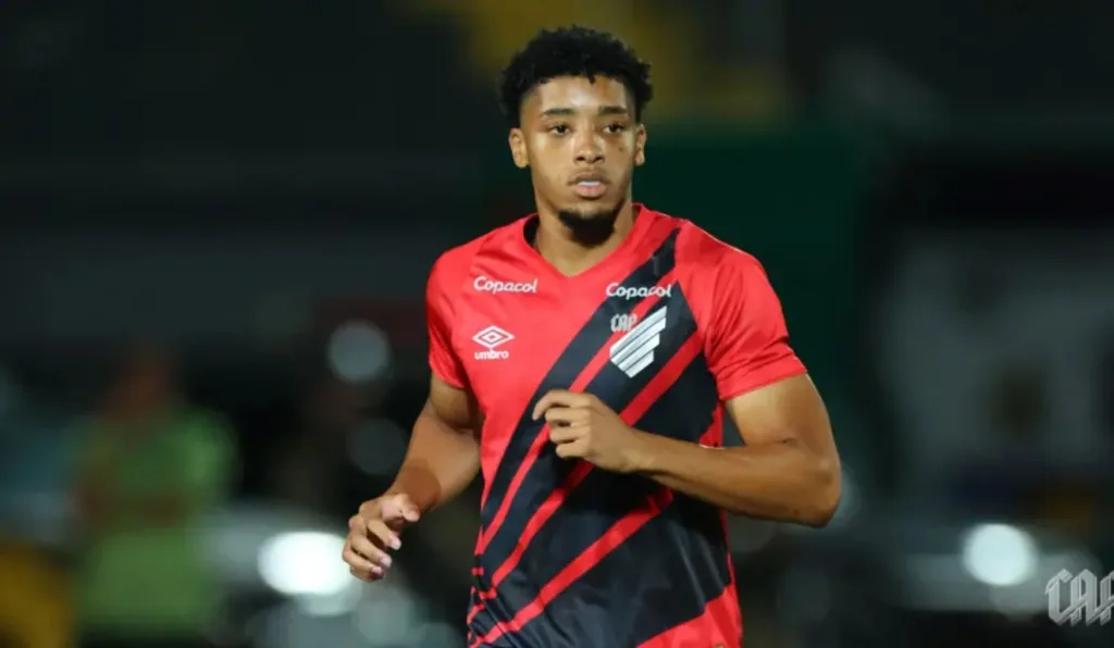 Riquelme volante do Athletico