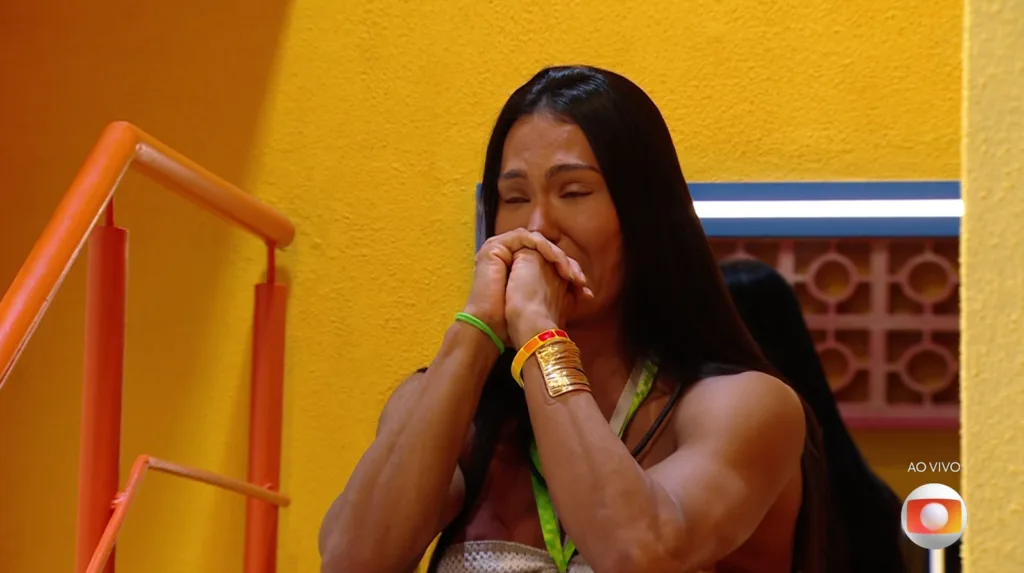 Gracyanne volta para dentro do BBB 25 (Imagem: Reprodução / globoplay)