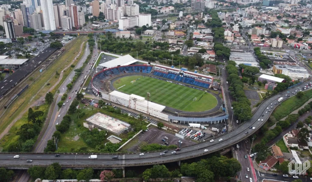 Vila Capanema, estádio do Paraná Clube.