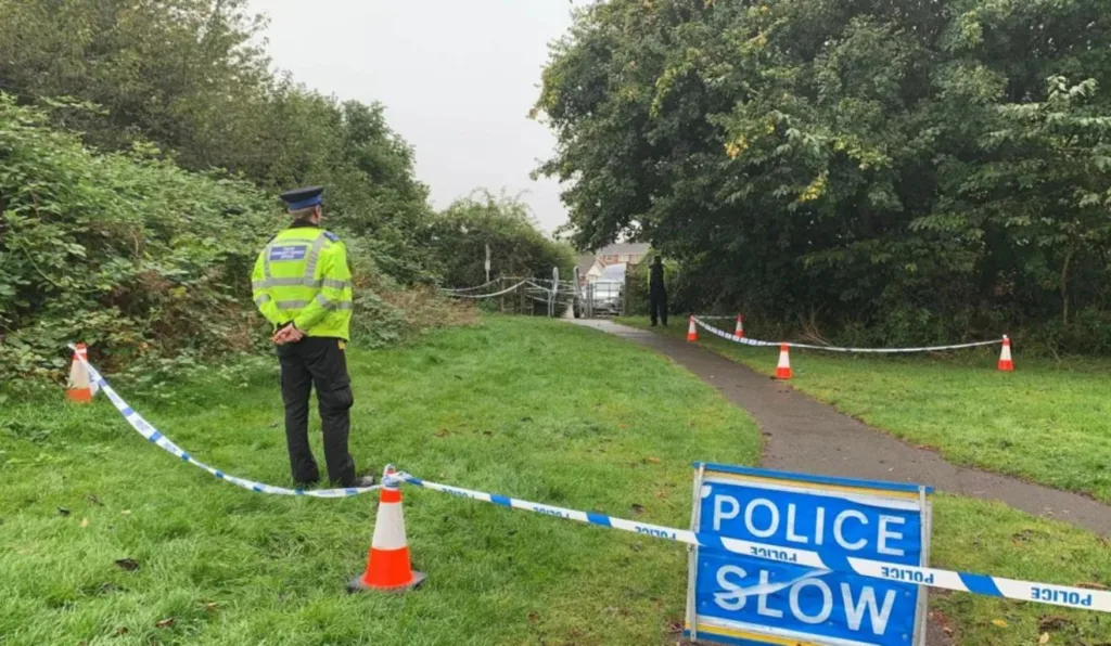 idoso assassinado por adolescente em parque na Inglaterra