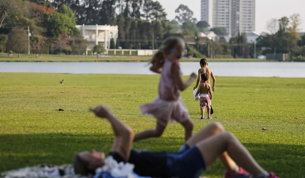 Curitiba será uma das cidades onde as temperaturas vão passar dos 30ºC