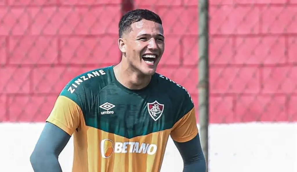 Pedro Rangel defenderá o Coritiba em 2025