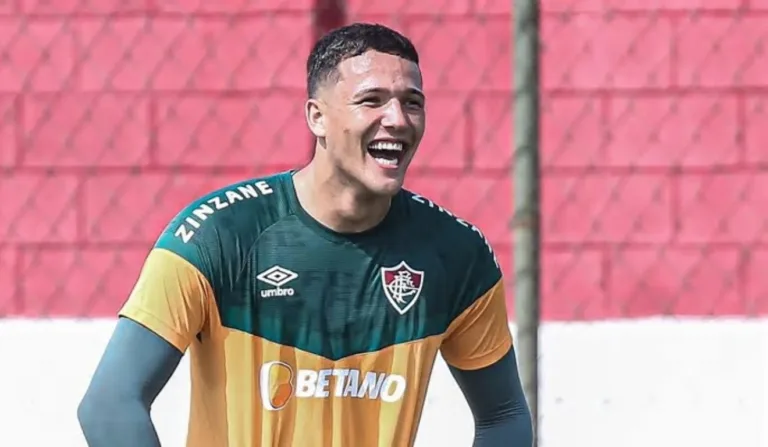 Pedro Rangel defenderá o Coritiba em 2025