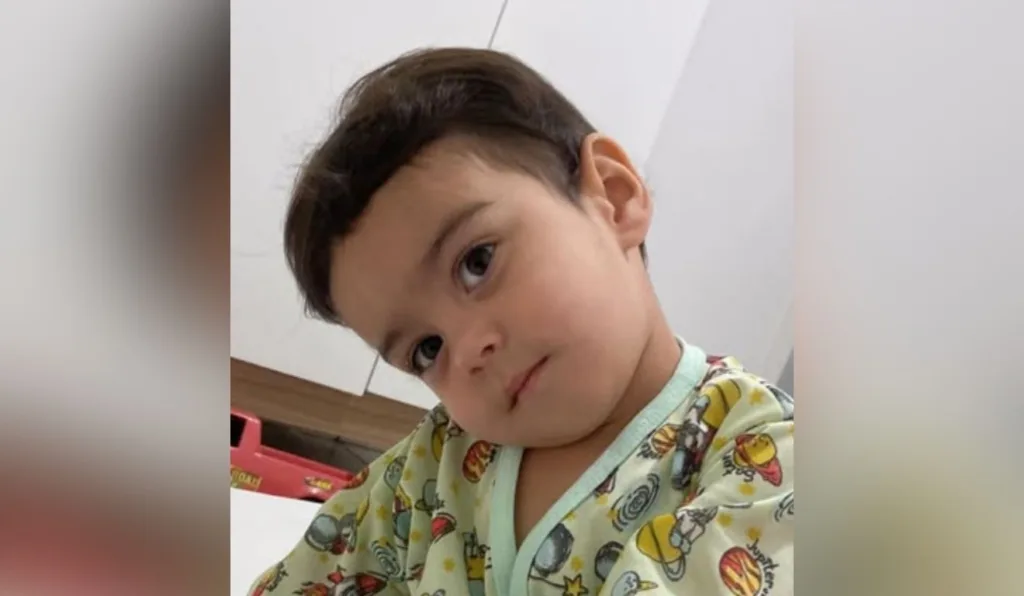 bebe que foi esquecido no carro pela dona da creche