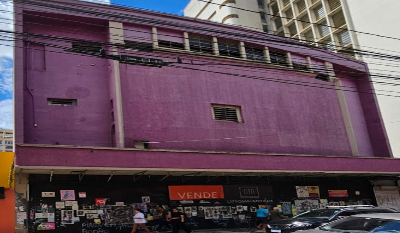 Frente do antigo Cine Lido