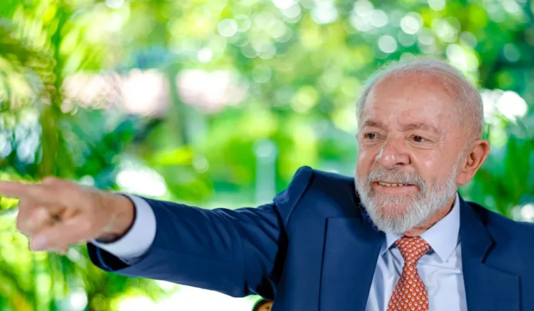 Lula diz que brasileiros voltarão a comer picanha; veja no RIC Notícias Opinião