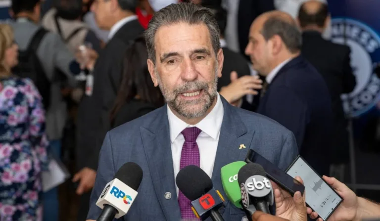 Enio Verri, diretor-geral brasileiro da itaipu