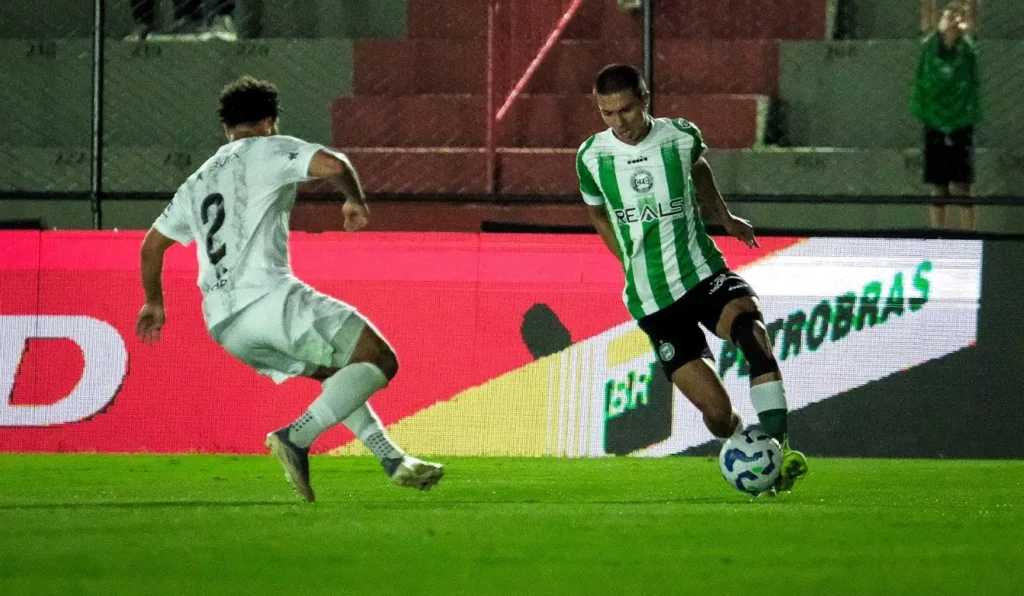 Ceilândia x Coritiba.