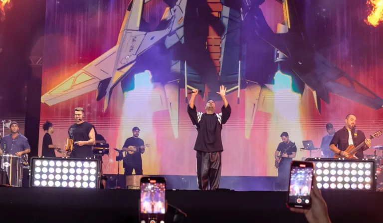 Banda Sorriso Maroto em show em Matinhos