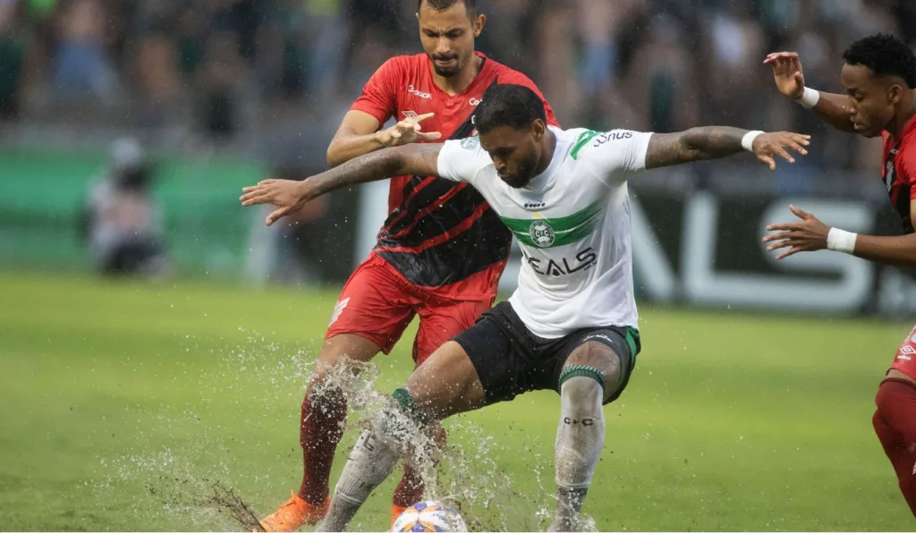 Atletiba foi transmitido pela RIC tv Record