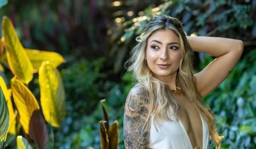 Jovem encontrada morta e amarrada dentro de carro no PR estudava Biomedicina