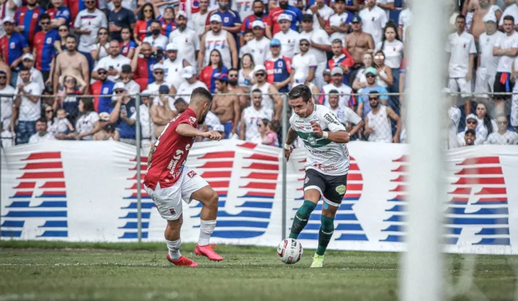 Paraná x Coritiba se enfrentam