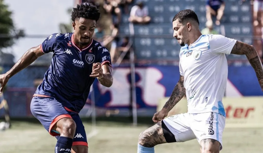 Cianorte x Londrina jogam as quartas do Paranaense