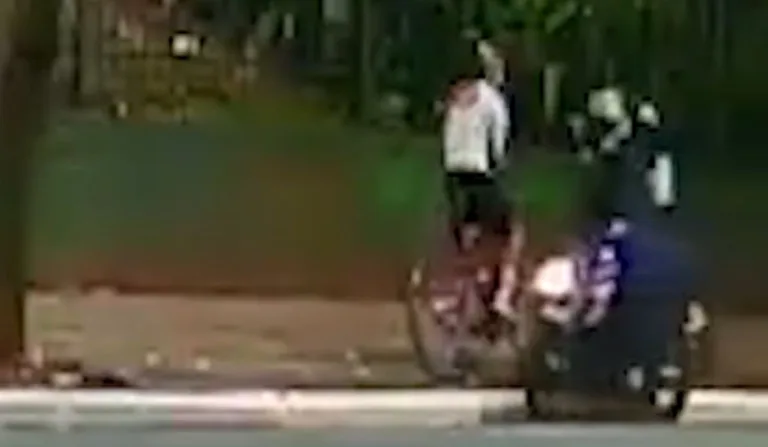 ciclista sendo baleado em sao paulo