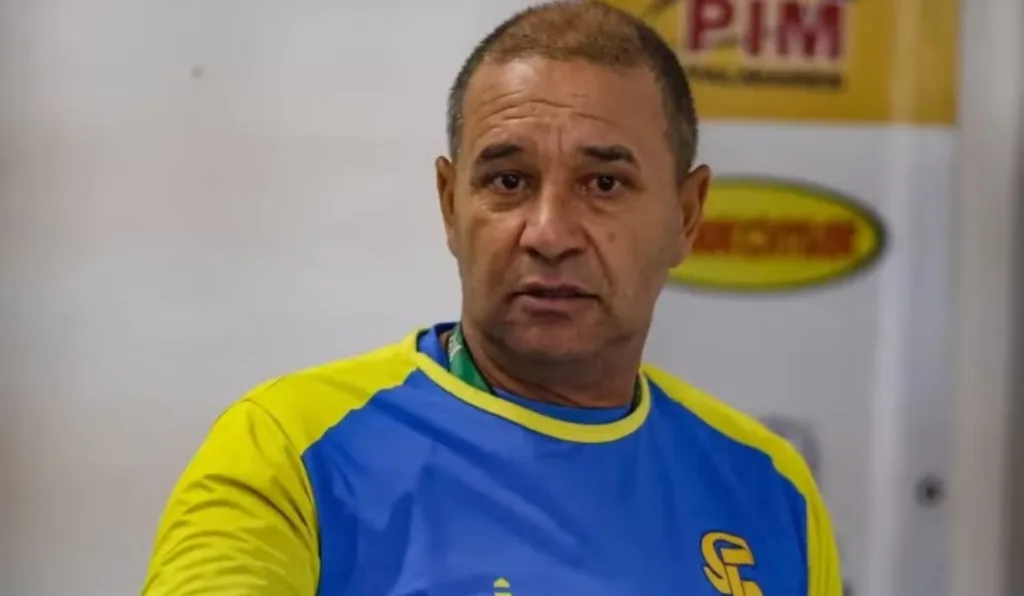 Ageu Gonçalves, treinador do São Joseense