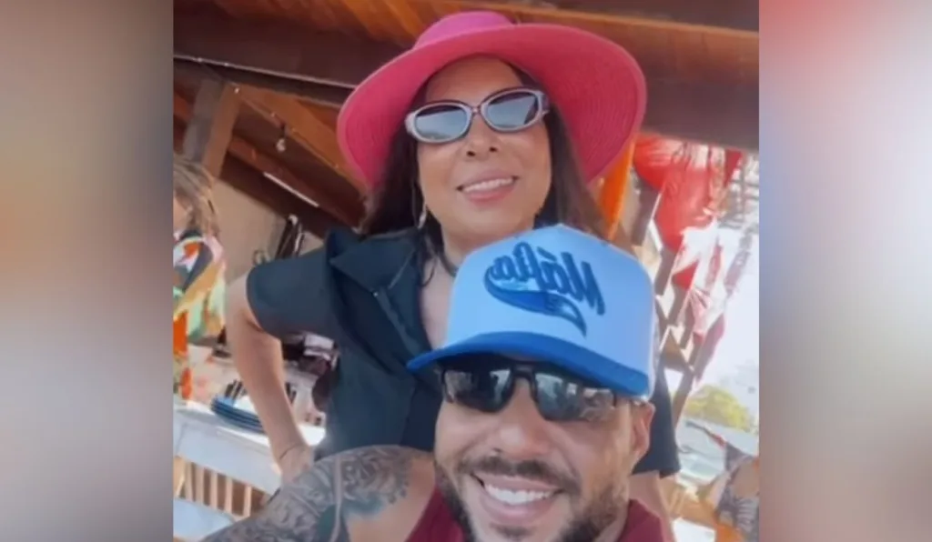 mãe do torcedor estuprado com o filho