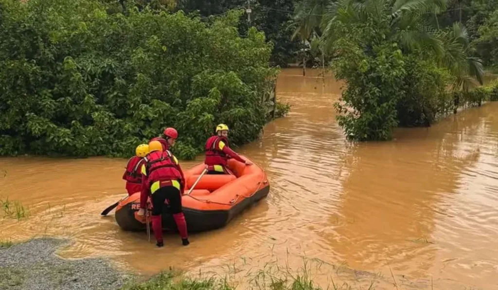 Morretes, no litoral do Paraná, decreta situação de emergência após chuvas