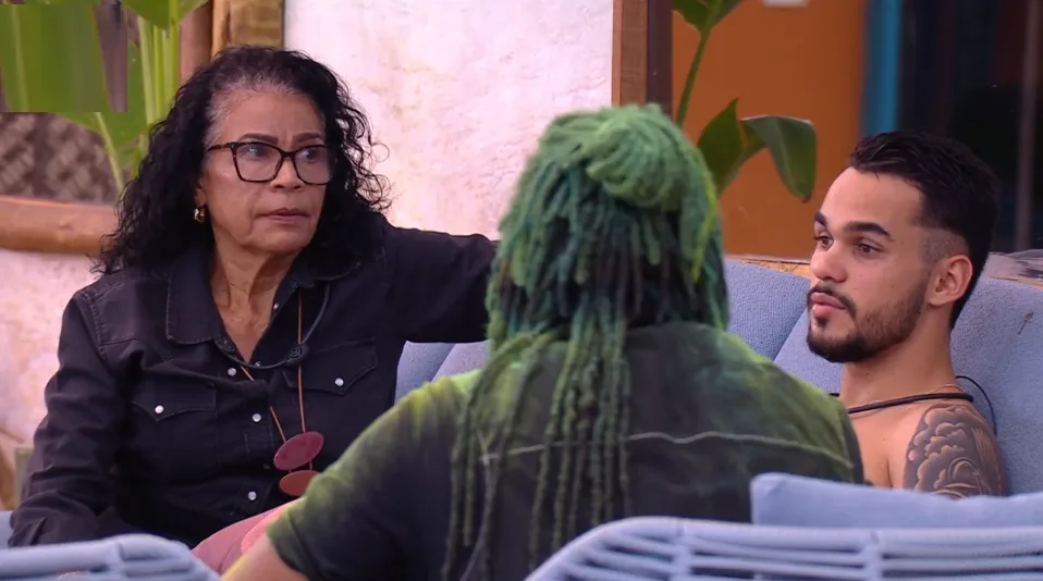 Vilma aconselha Diogo (Imagem: Reprodução)