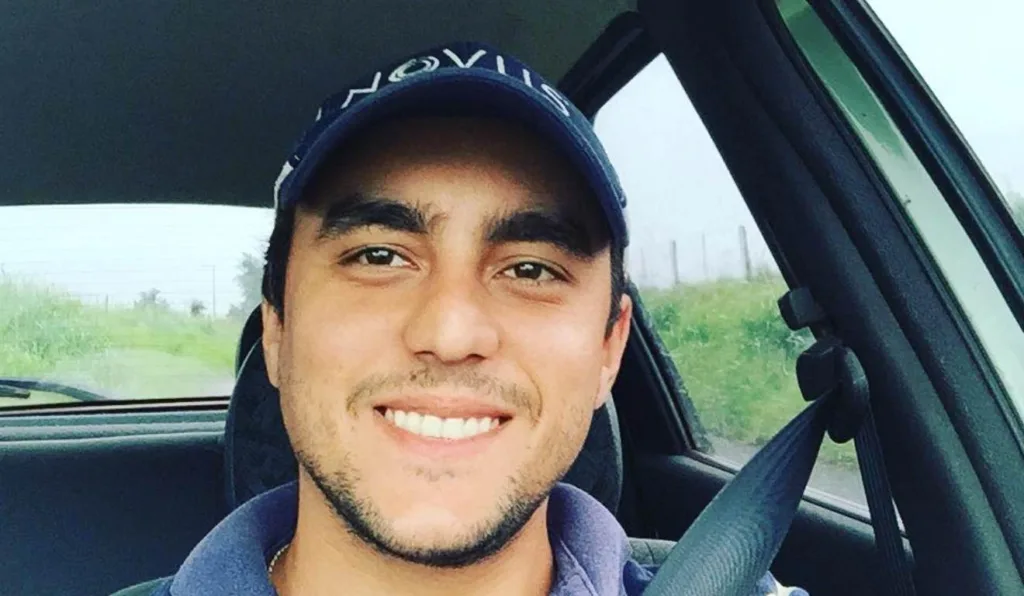 Veterinário morre em acidente grave ni Paraná