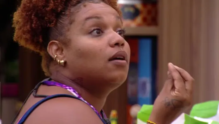 Camilla em climão no BBB 25 (Imagem: Reprodução)