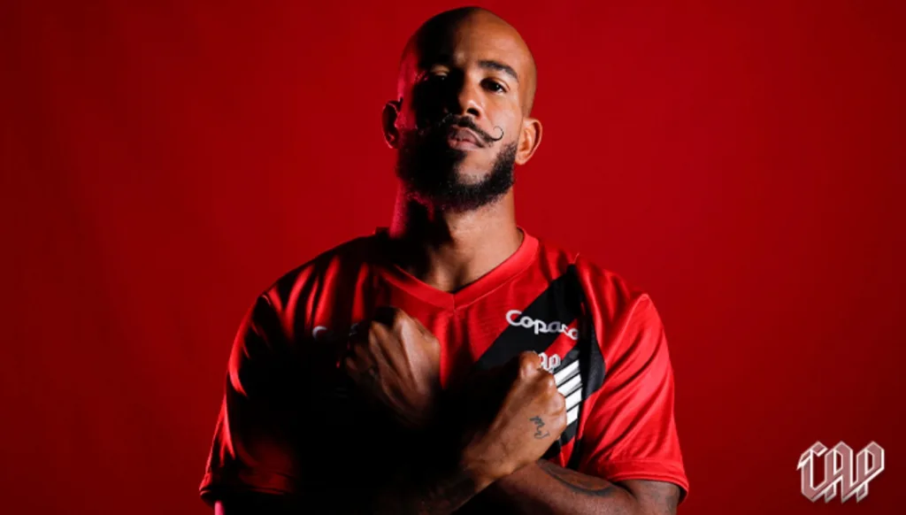 Jogador Patrick, do Athletico