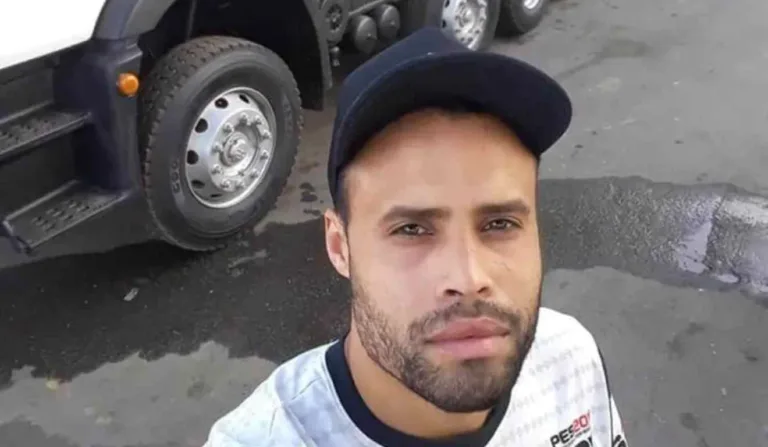 Wellington de Oliveira Clementino, de 32 anos, o trabalhador que morreu esmagado por estrutura de concreto.