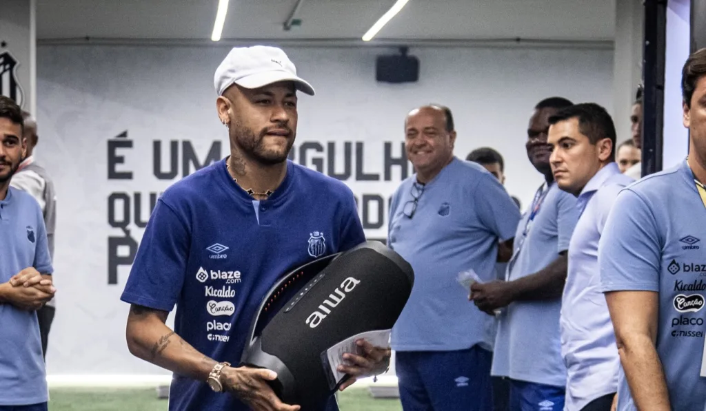 Neymar vai jogar contra o Coritiba?