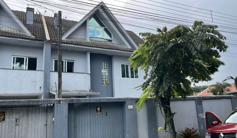 Polícia desmancha laboratório de cigarros eletrônicos em Curitiba