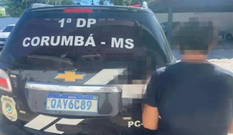 Padrasto, mãe e tia são presos por estuprar jovem por 12 anos