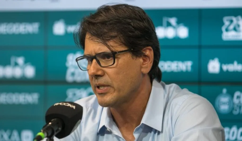 Jorge Andrade, diretor executivo do Coritiba.