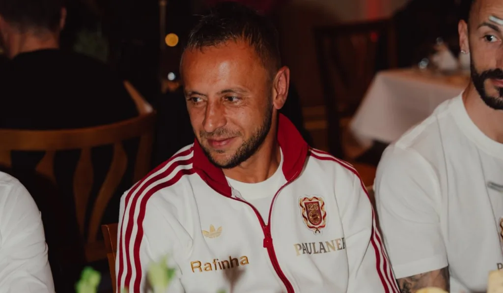 Rafinha, do Coritiba, em festividades do Bayern