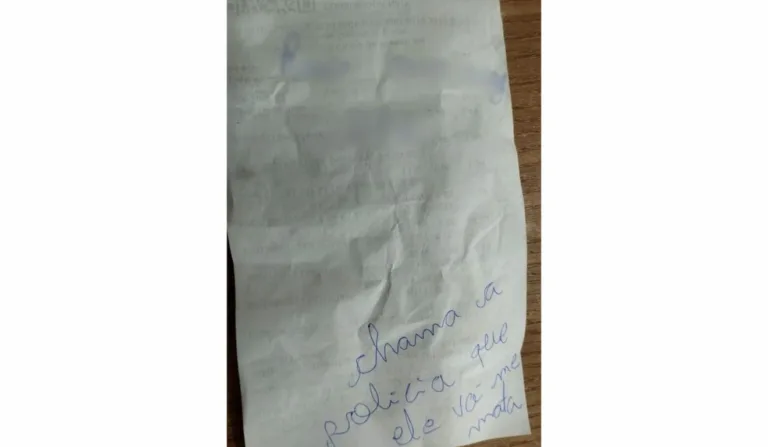 Mulher fez bilhete em supermercado com pedido de socorro