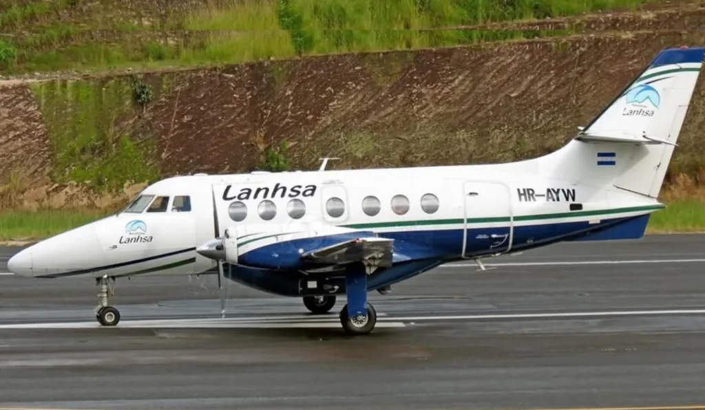 avião cai no mar em Honduras e 12 pessoas morrem