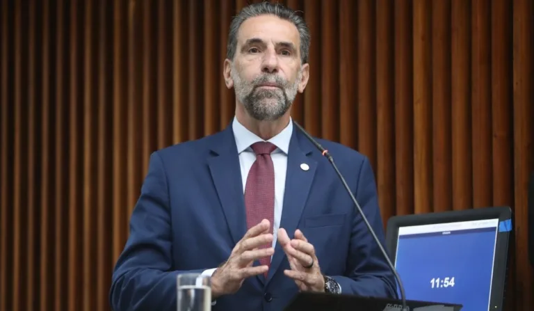 diretor da itaipu na alep