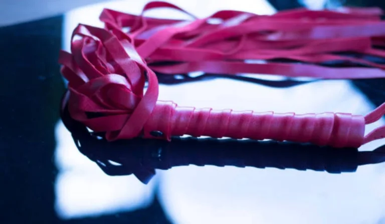 homem morre durante sexo extremo