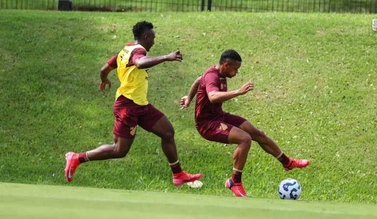 Athletico treinou nos últimos dias se preparando para a semana decisiva.