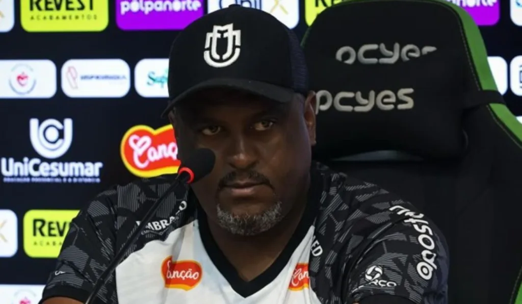 Jorge Castilho treinador do Maringá