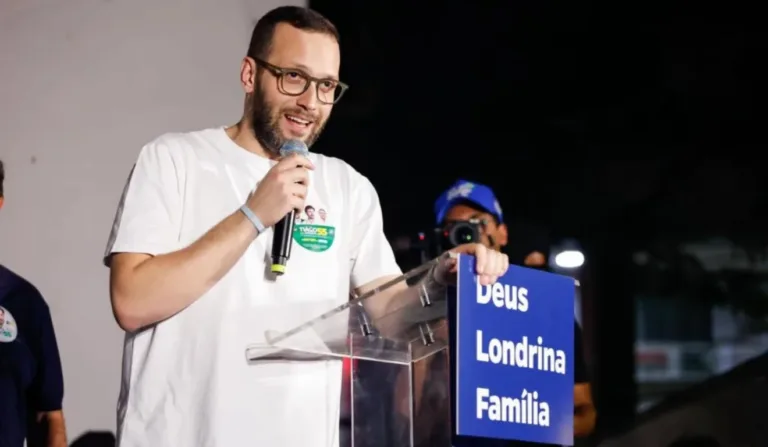 O DEPUTADO FEDERAL FILIPE BARROS, DO PL DO PARANÁ, ASSUMIU HOJE A PRESIDÊNCIA DA COMISSÃO DE RELAÇÕES EXTERIORES E DEFESA NACIONAL.