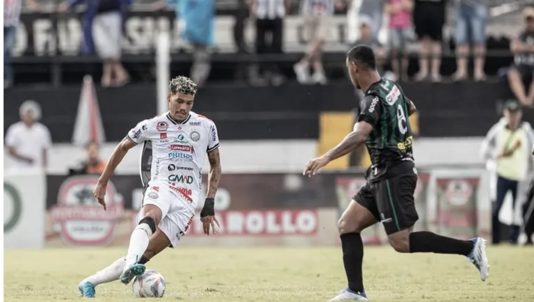 Lande de Operário x Maringá, pelo Paranaense 2025