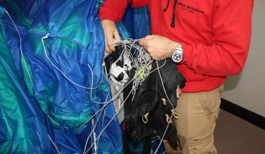 Victoria Cilliers, que sobreviveu a uma queda de paraquedas provocada pelo marido