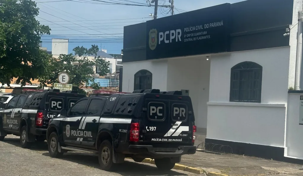 viaturas e delegacia da PCPR em Guaratuba