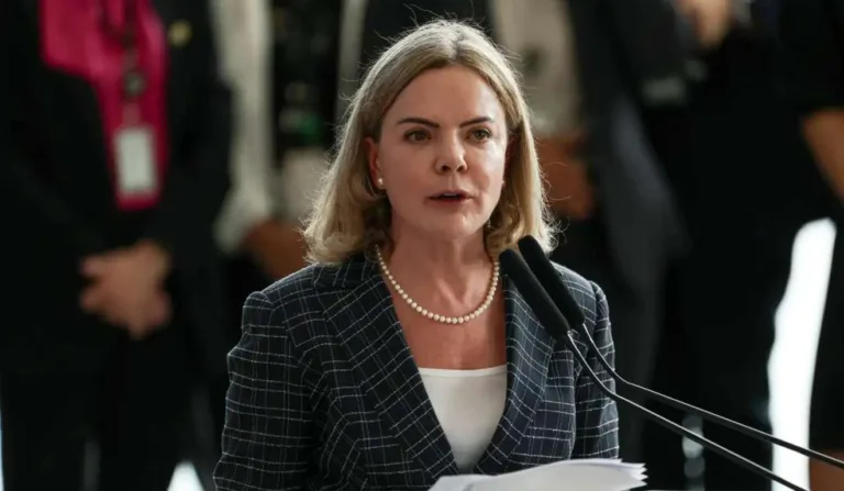 A ministra das Relações Institucionais, Gleisi Hoffmann