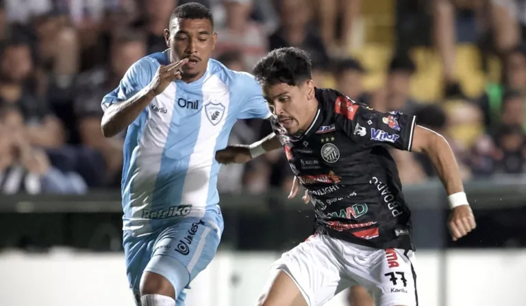 Lance de Operário x Londrina, pelo Paranaense 2025