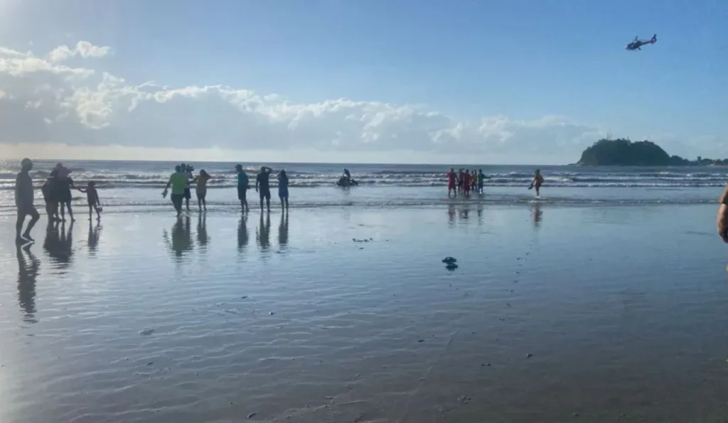 Corpo de adolescente que se afogou em Guaratuba é encontrado