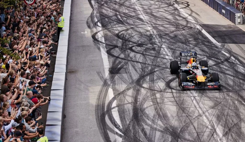 Veja programação do evento RedBull Showrun Curitiba