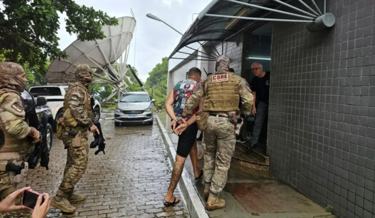 Polícia Civil de Pernambuco cumpre mandados de prisão contra torcedores organizados