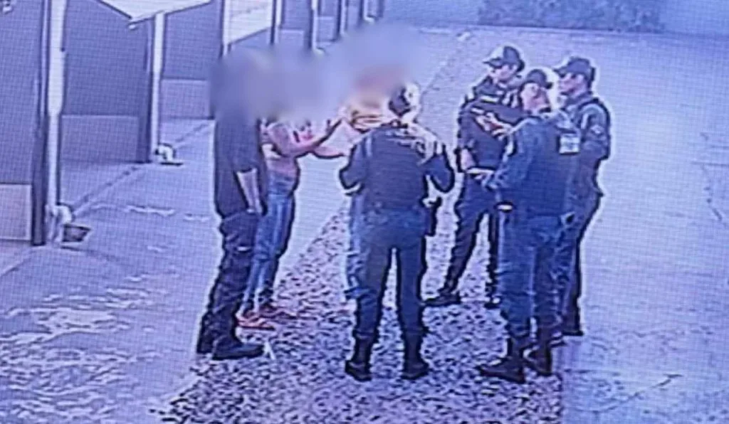 Criança foi encontrada em motel por policiais